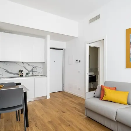 Lägenhet Easylife - Moderno Rifugio A Due Passi Dal Duomo